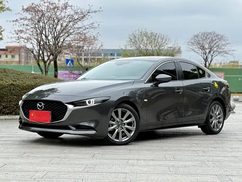 Mazda 3 Axela 2024 из CN, фото 1