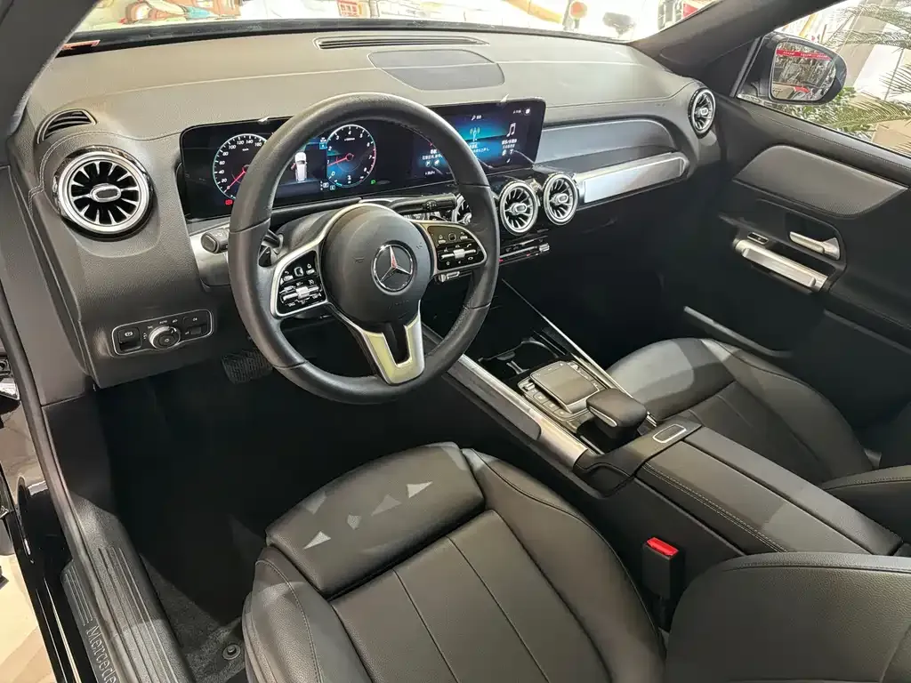 Mercedes-Benz GLB 2023 из CN, фото 6