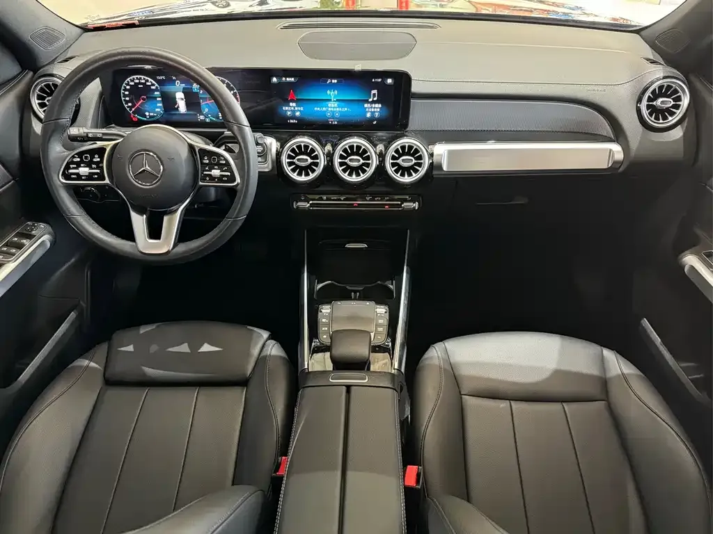 Mercedes-Benz GLB 2023 из CN, фото 2