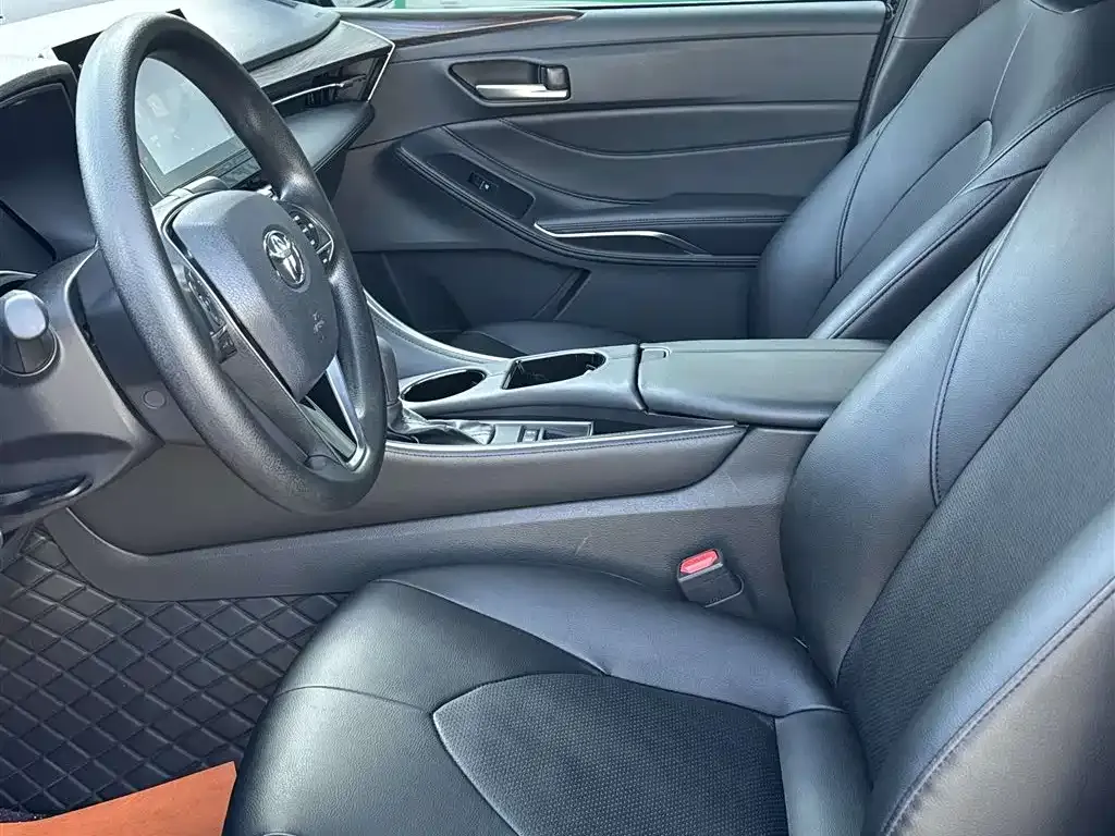 Toyota Avalon 2024 из CN, фото 2