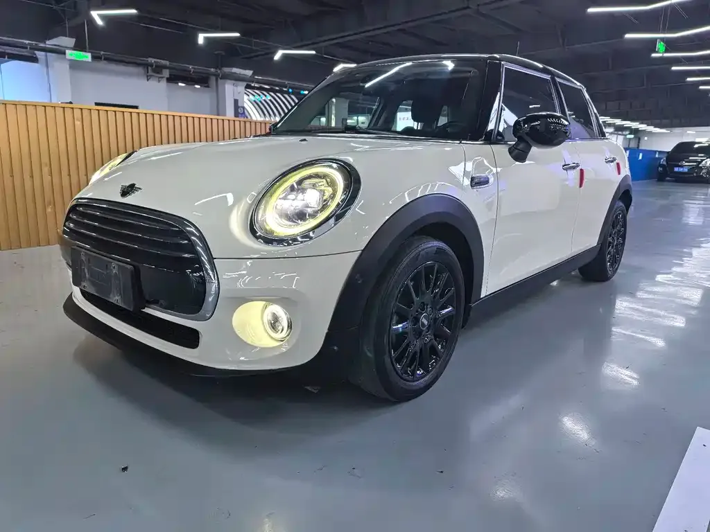 MINI Cooper (3-door) 2021 из CN, фото 1