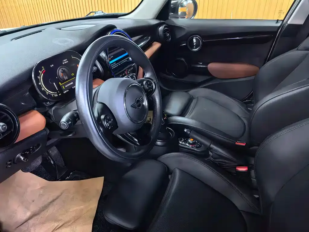 MINI Cooper (3-door) 2021 из CN, фото 5