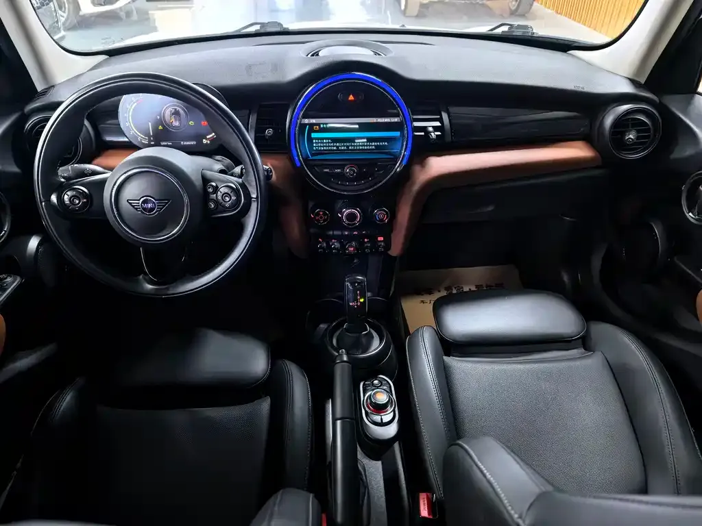 MINI Cooper (3-door) 2021 из CN, фото 4
