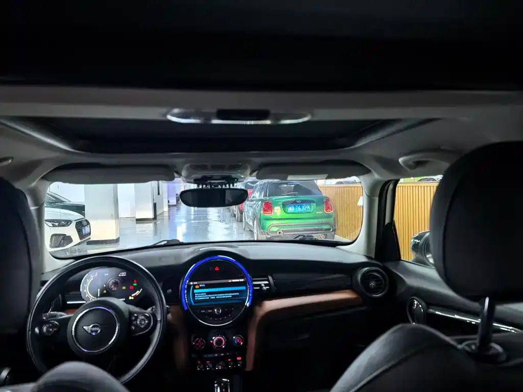 MINI Cooper (3-door) 2021 из CN, фото 7