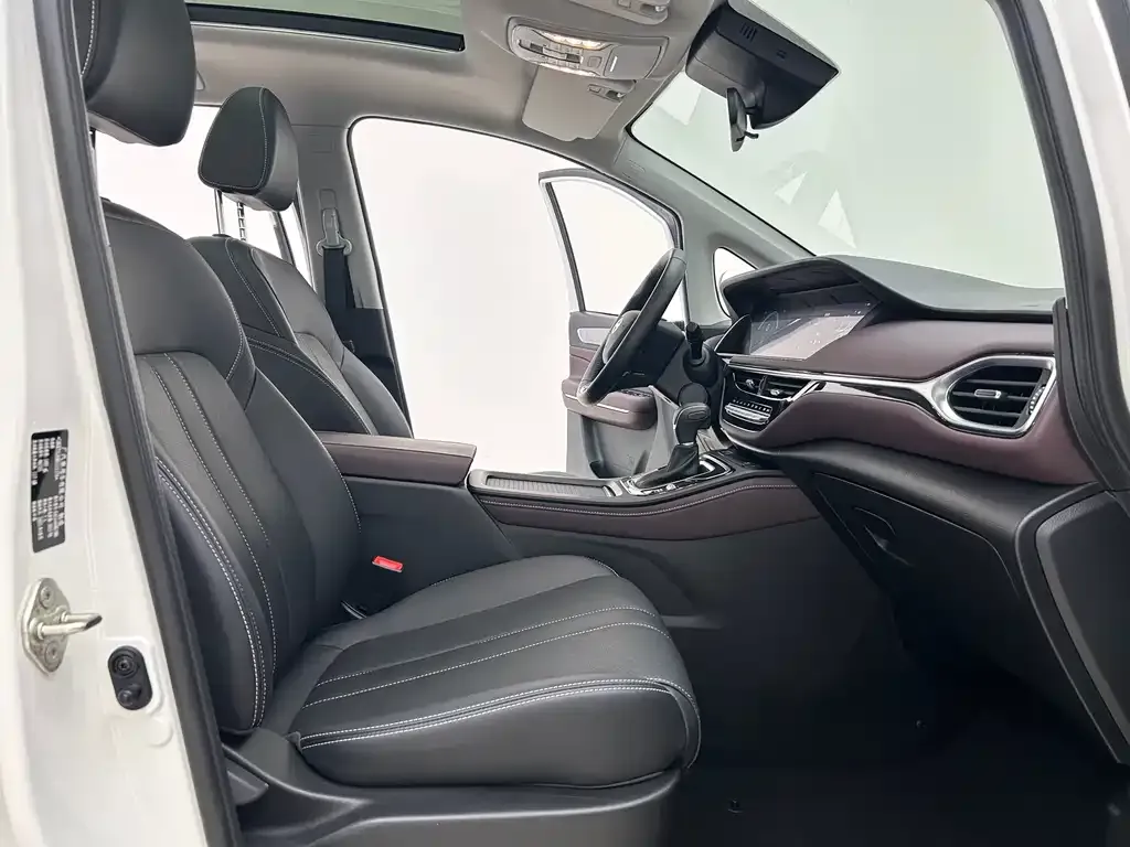 GAC Motor Trumpchi M6 2021 из CN, фото 9