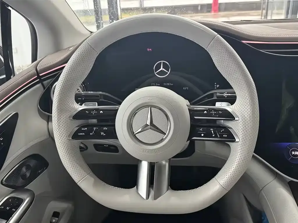 Mercedes-Benz EQE 2025 из CN, фото 3