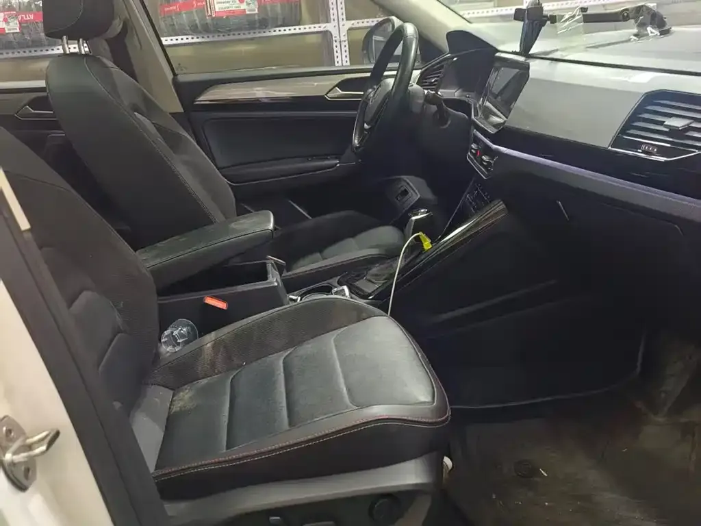 Volkswagen Tayron 2022 из CN, фото 8