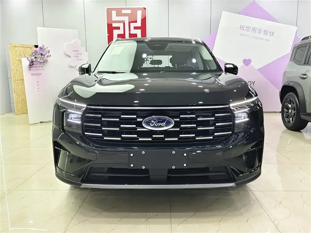 Ford Edge — фото 3