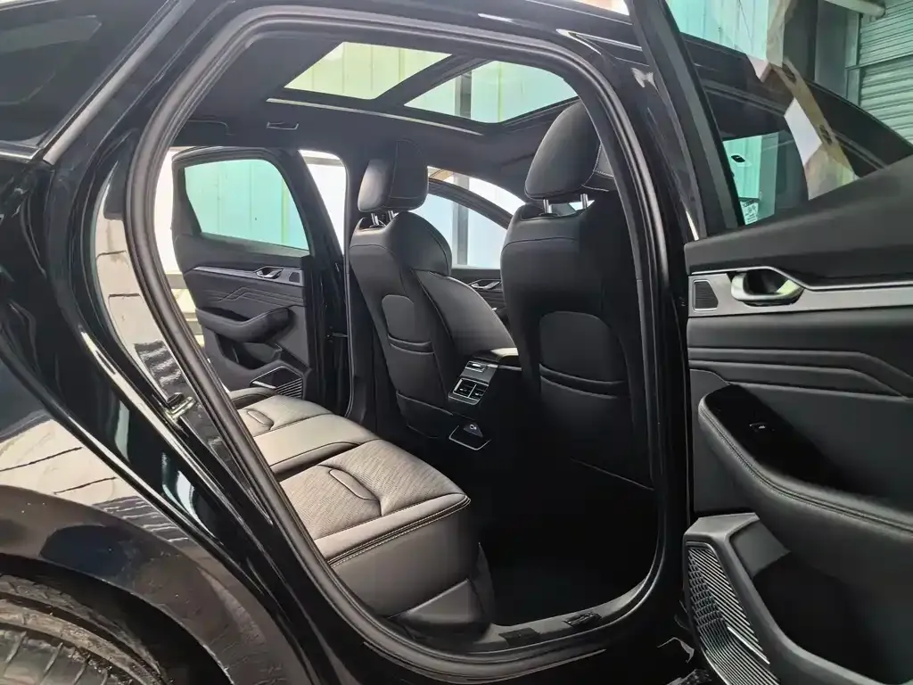 Geely Xingrui 2023 из CN, фото 4