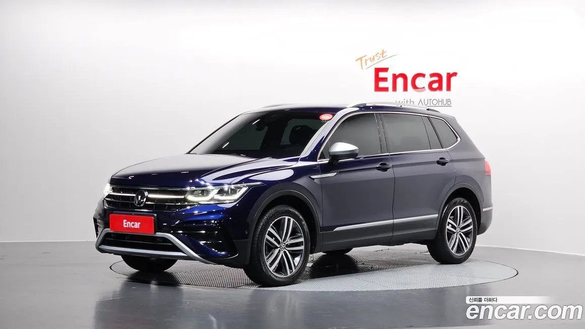 Volkswagen Tiguan — фото 1