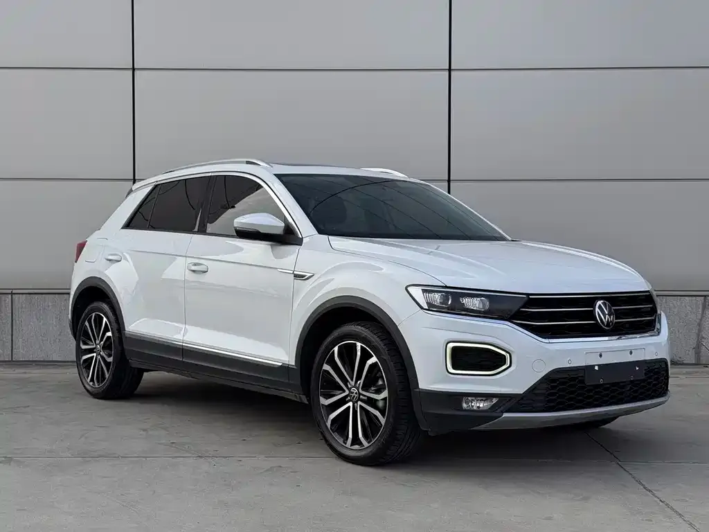 Volkswagen T-Roc — фото 3
