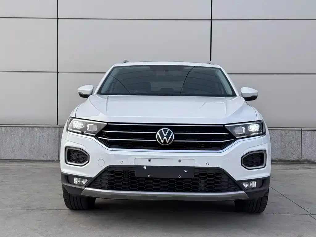 Volkswagen T-Roc — фото 5