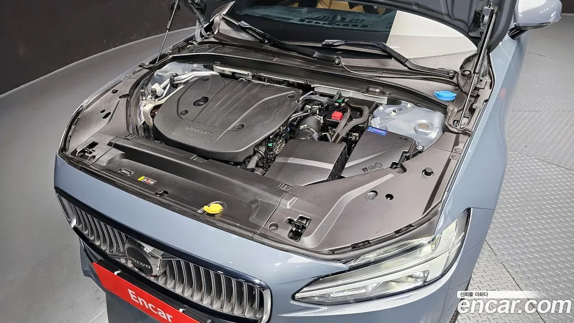 Volvo S90 — фото 10