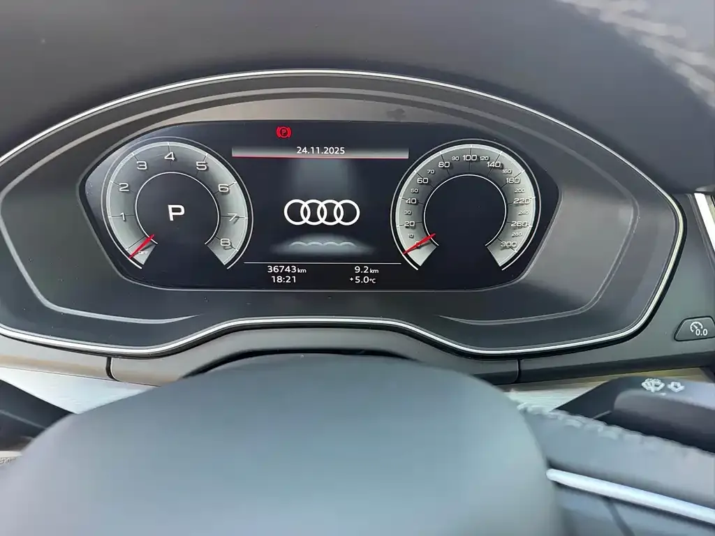 Audi Q5L — фото 2