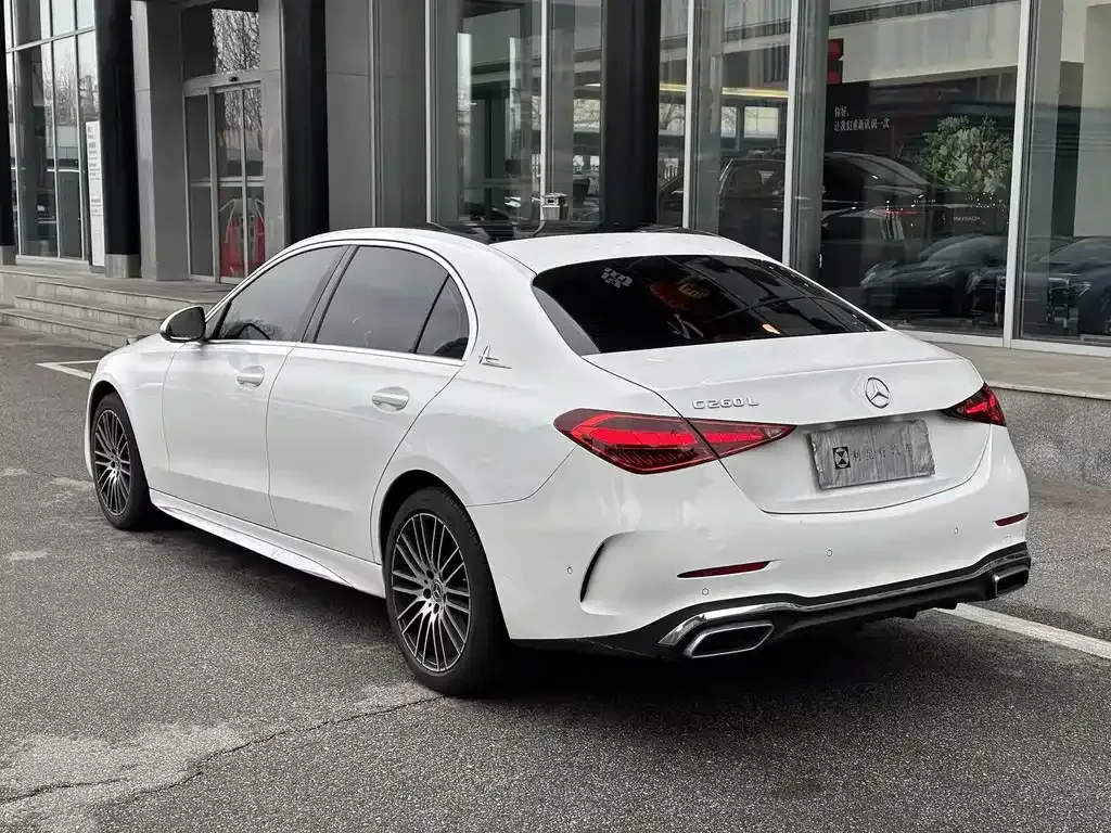 Mercedes-Benz C-Class — фото 10