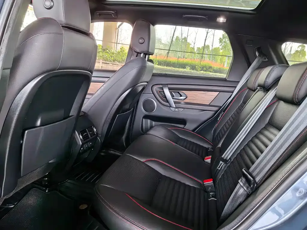 Land Rover Discovery Sport — фото 4