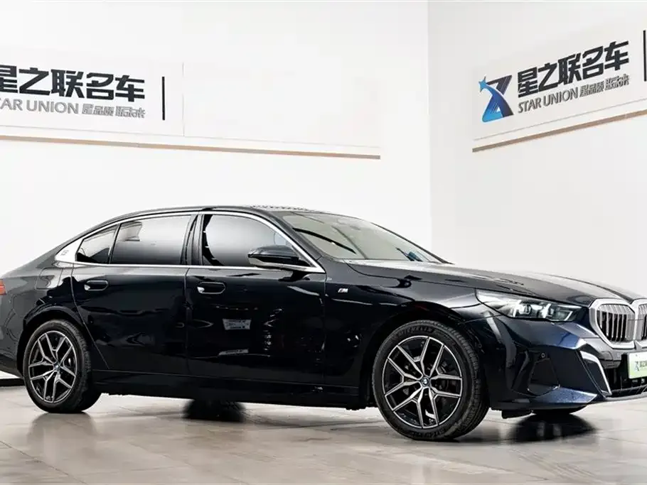 BMW i5 — фото 4