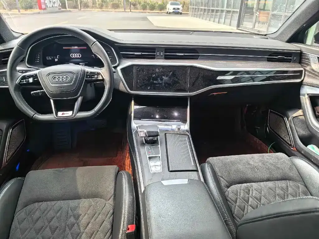 Audi A6L — фото 3