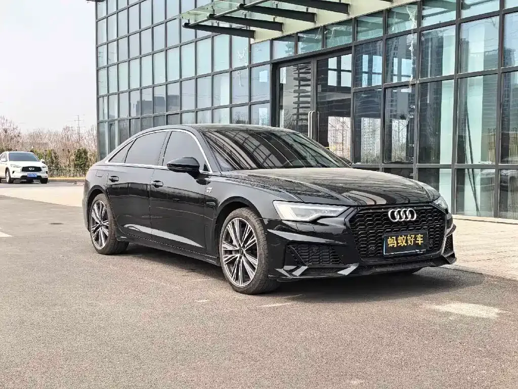 Audi A6L — фото 5