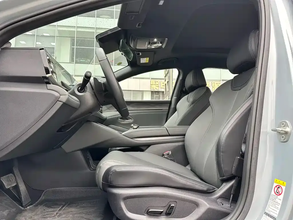 BYD Qin L 2025 из CN, фото 2