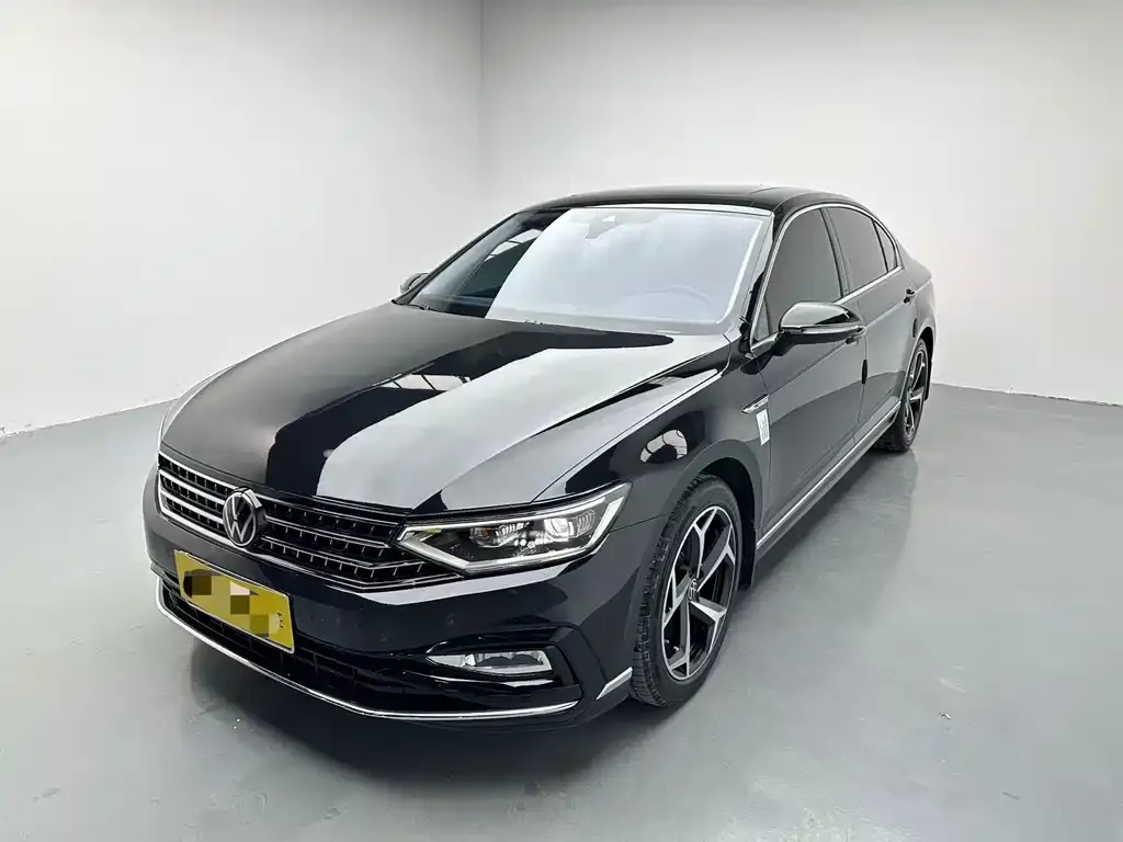 Volkswagen Magotan 2024 из CN, фото 1