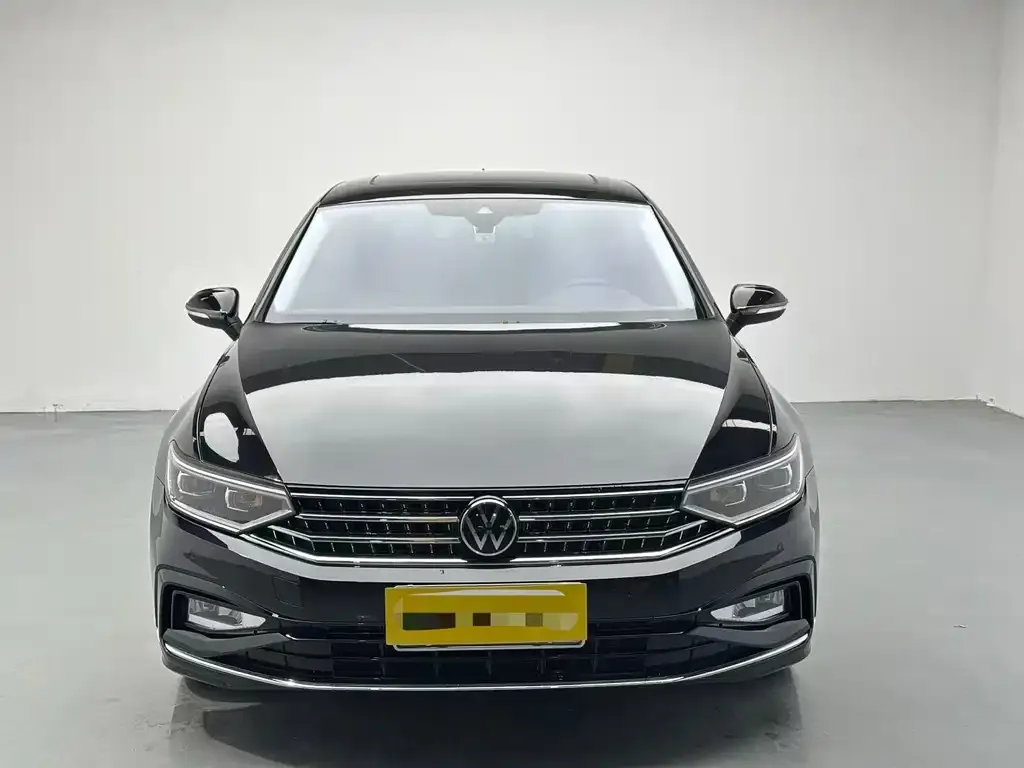 Volkswagen Magotan 2024 из CN, фото 3