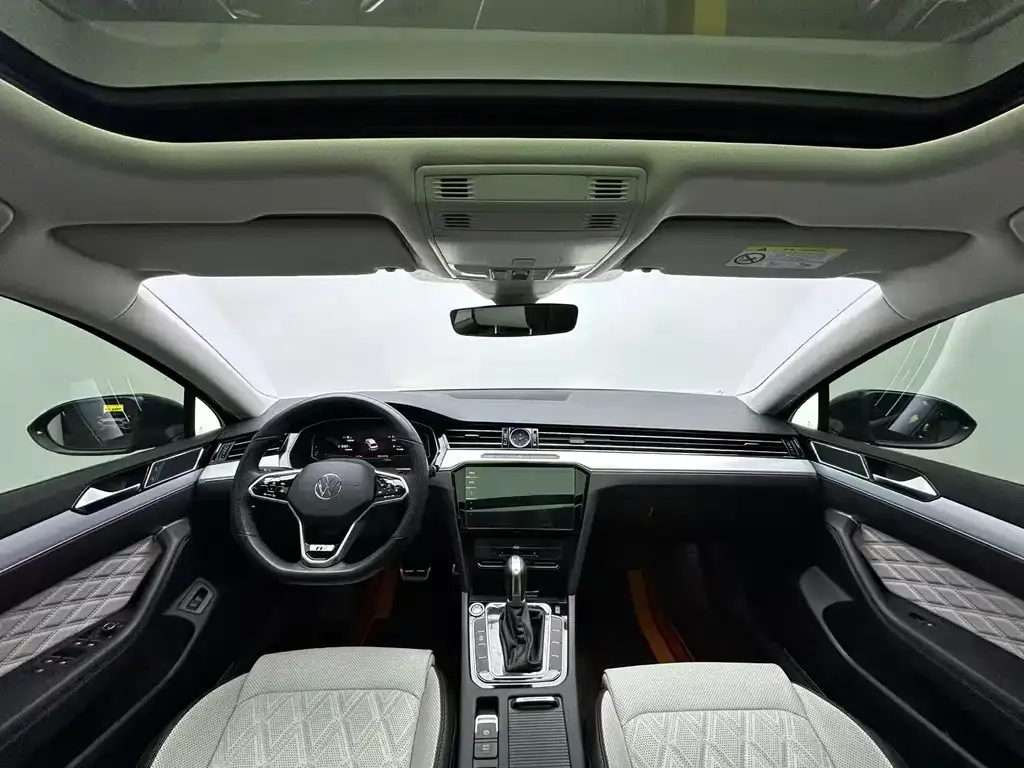 Volkswagen Magotan 2024 из CN, фото 9
