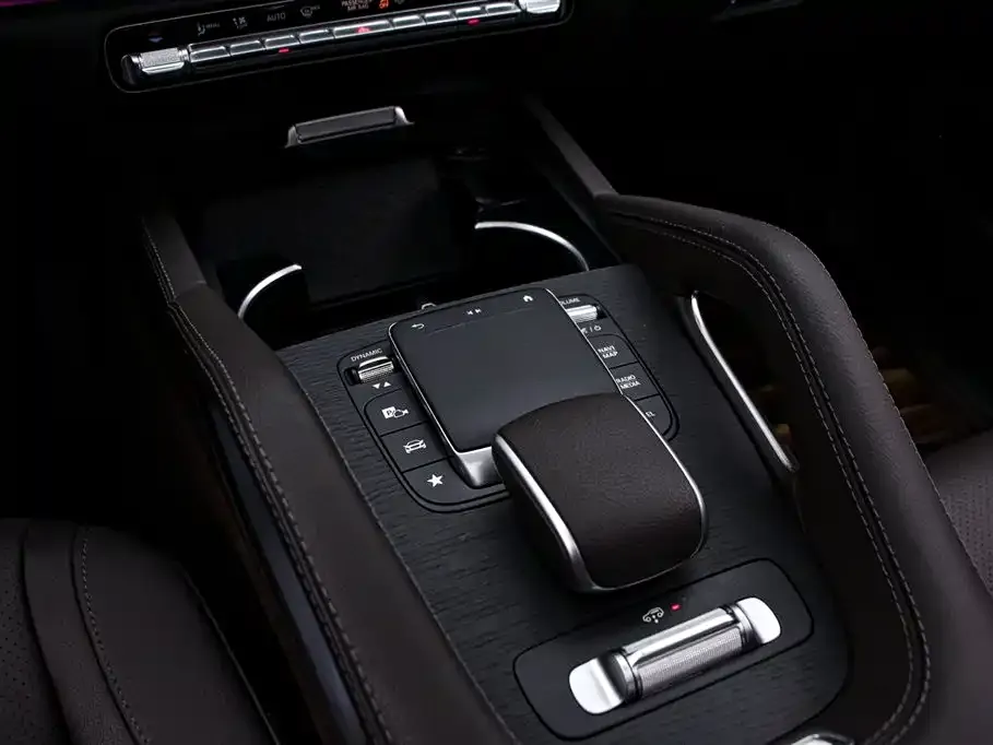 Mercedes-Benz GLE — фото 10