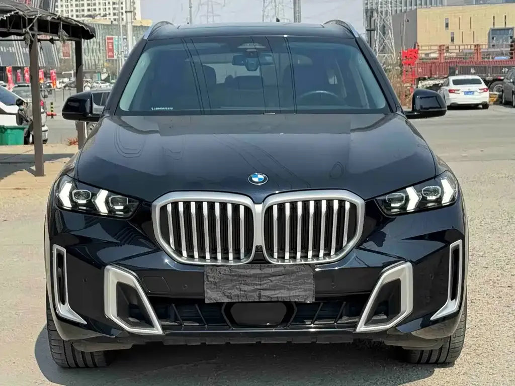 BMW X5 — фото 1