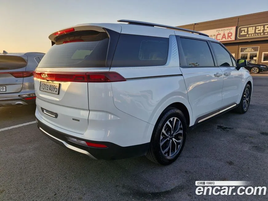 Kia Carnival 2023 из KR, фото 3