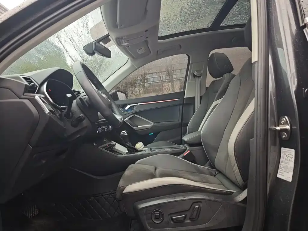 Audi Q3 2023 из CN, фото 6