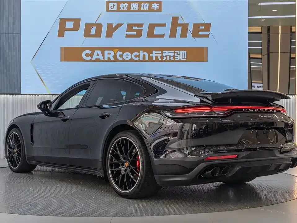 Porsche Panamera — фото 8