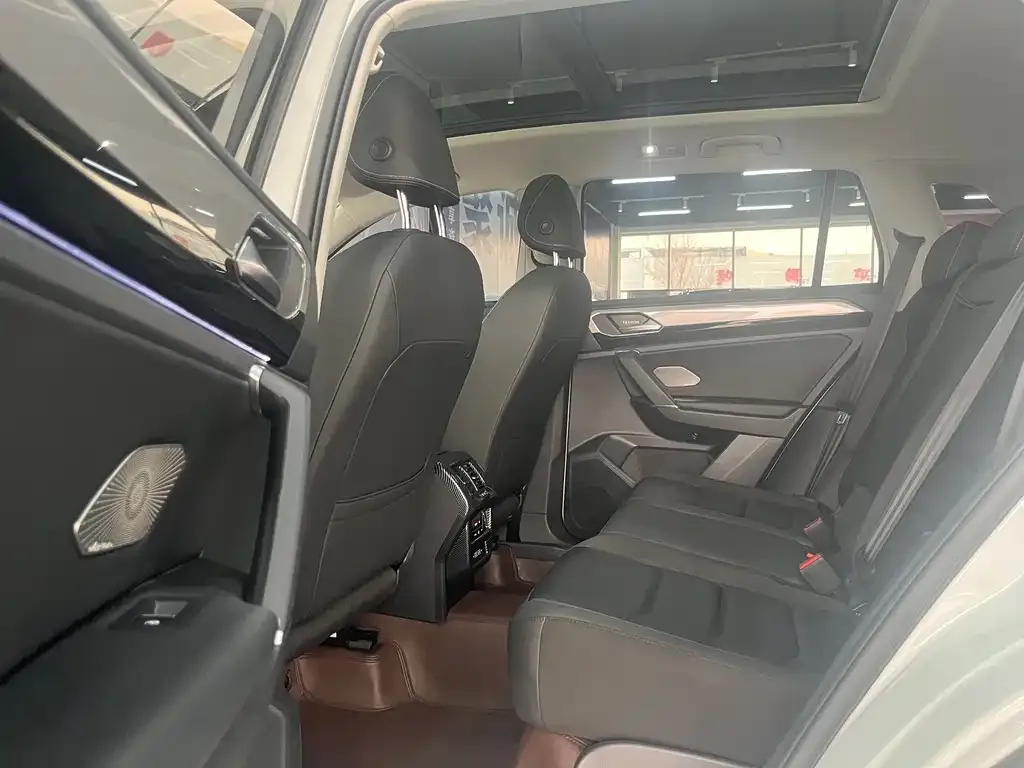 Volkswagen Tayron 2022 из CN, фото 3
