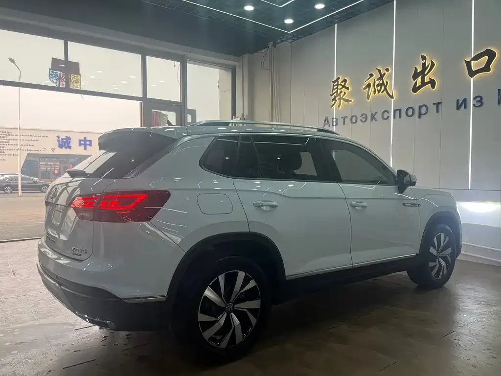 Volkswagen Tayron 2022 из CN, фото 9