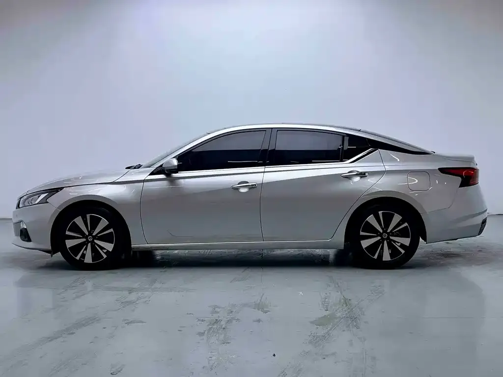 Nissan Teana 2022 из CN, фото 3