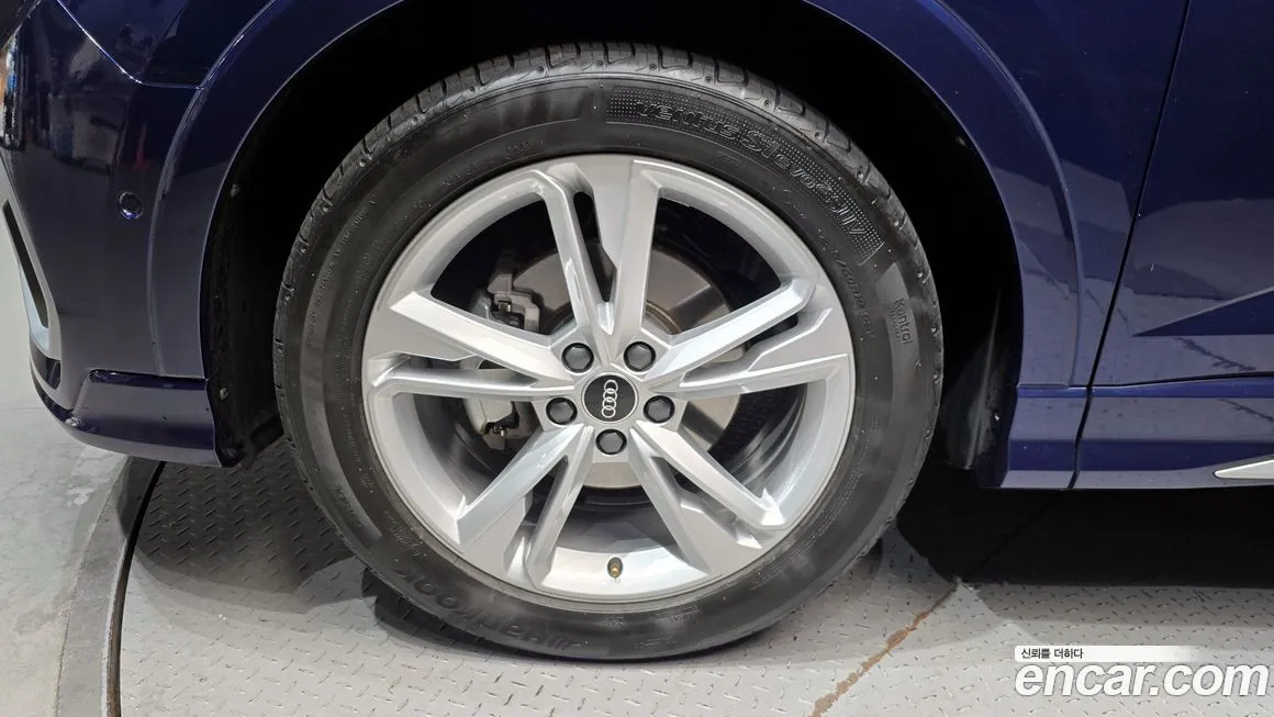 Audi Q3 2023 из KR, фото 7