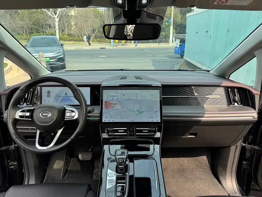 GAC Motor Trumpchi M8 — фото 2