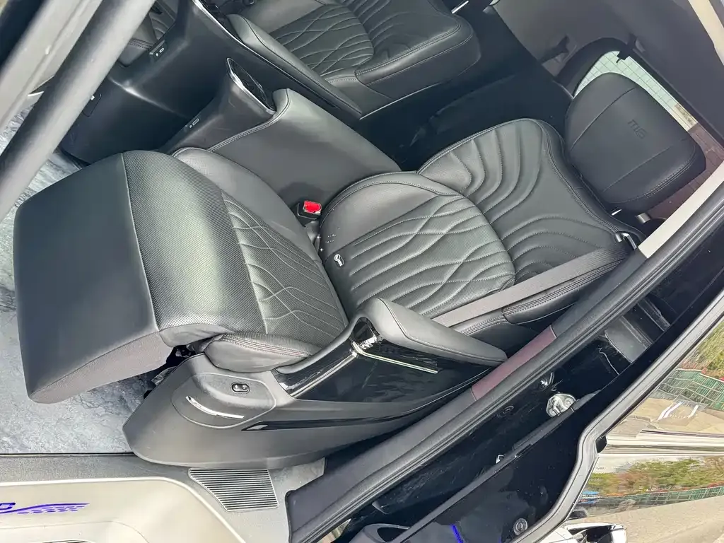 GAC Motor Trumpchi M8 — фото 3