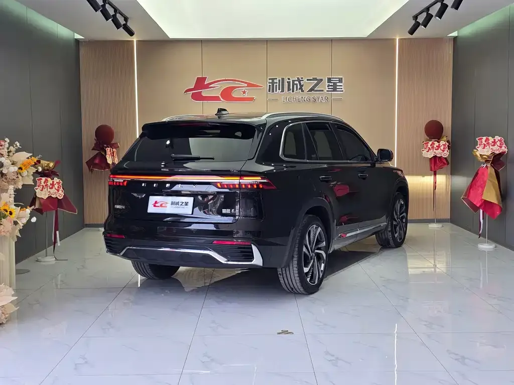 Geely Xingyue L 2024 из CN, фото 5