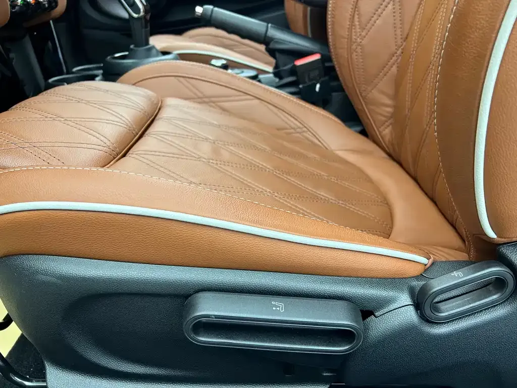 MINI Cooper (3-door) — фото 10