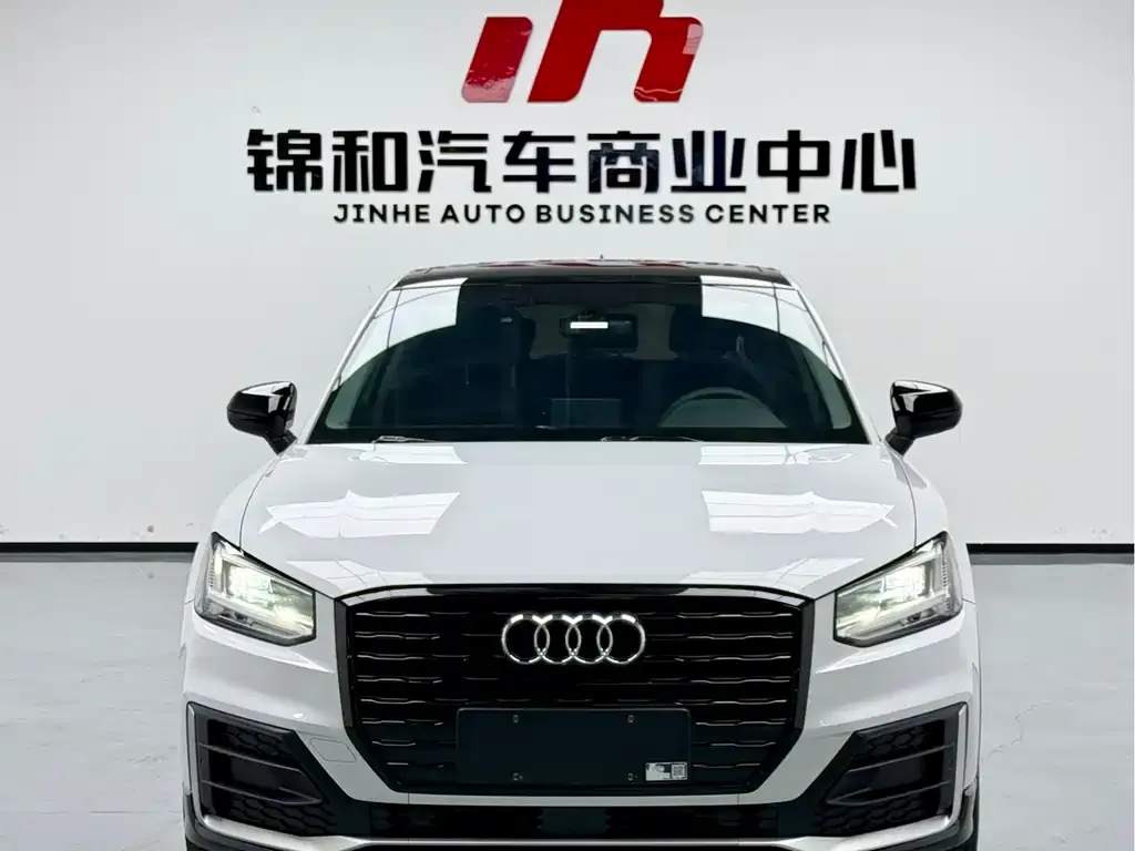 Audi Q2L 2021 из CN, фото 2
