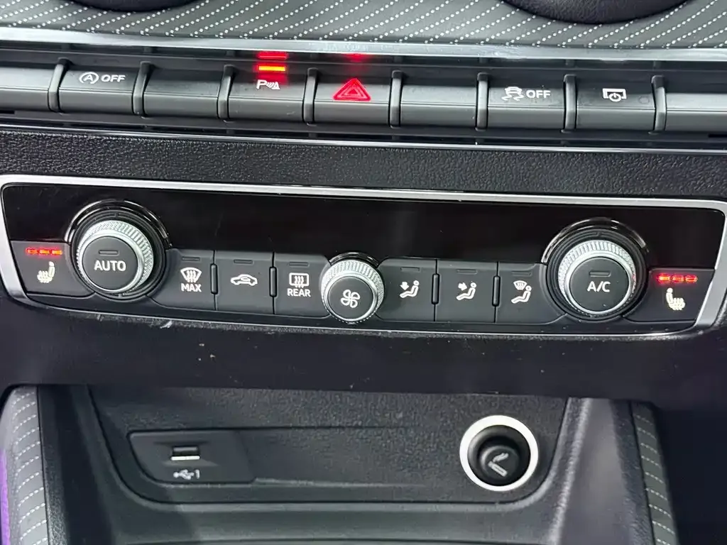 Audi Q2L 2021 из CN, фото 9