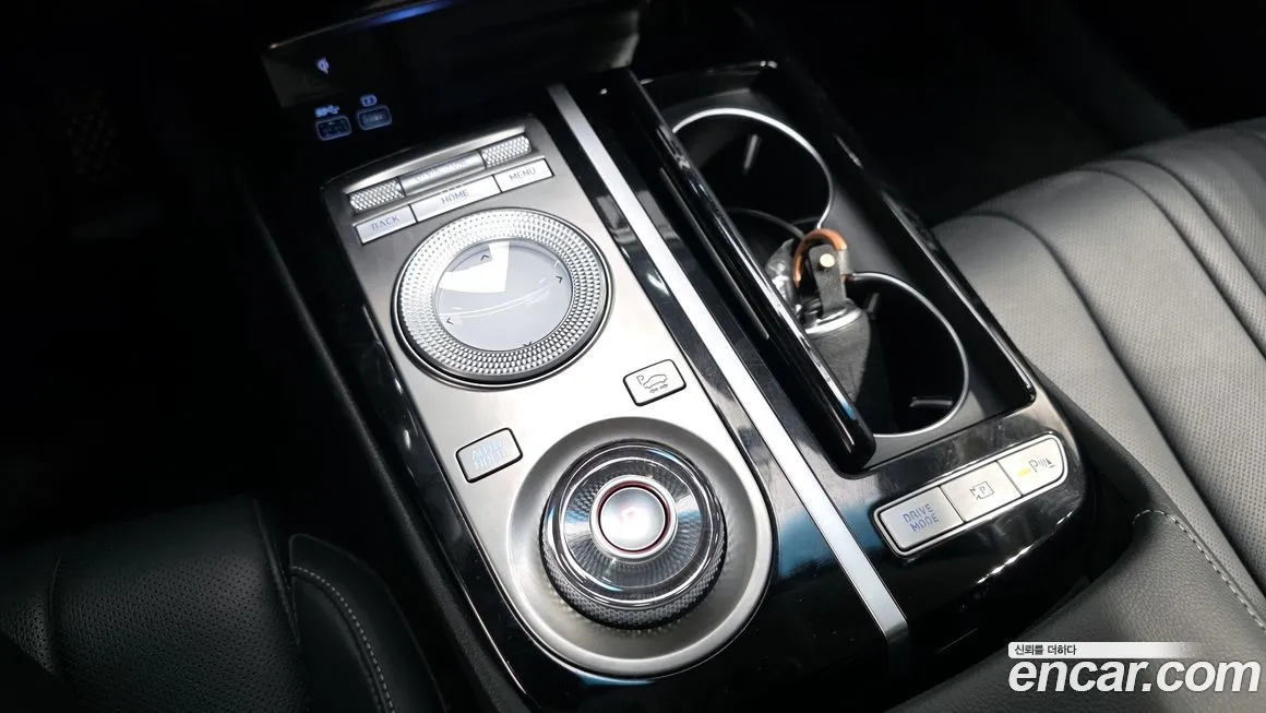 Genesis G80 — фото 10