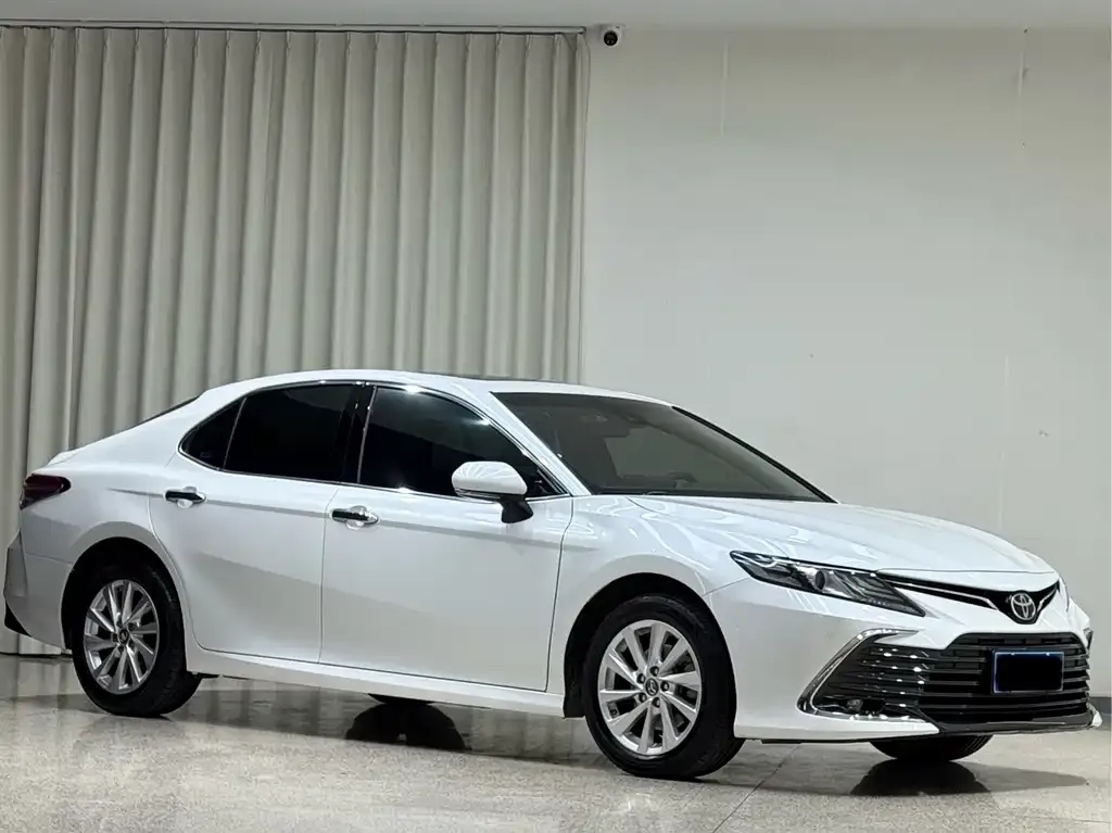 Toyota Camry 2021 из CN, фото 8