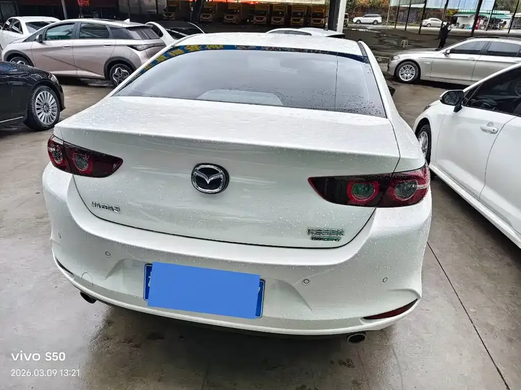 Mazda 3 Axela 2024 из CN, фото 9