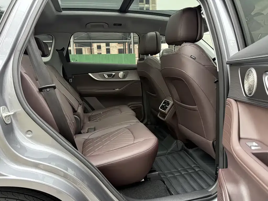 Chery Tiggo 8 PRO — фото 10