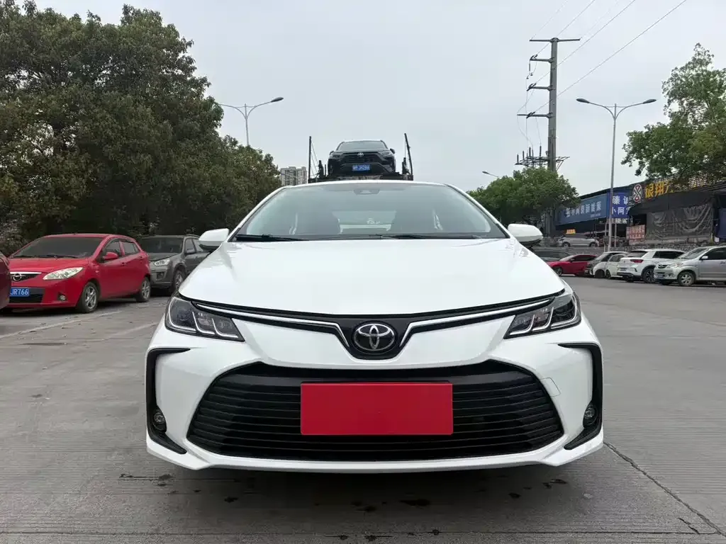 Toyota Corolla 2024 из CN, фото 6
