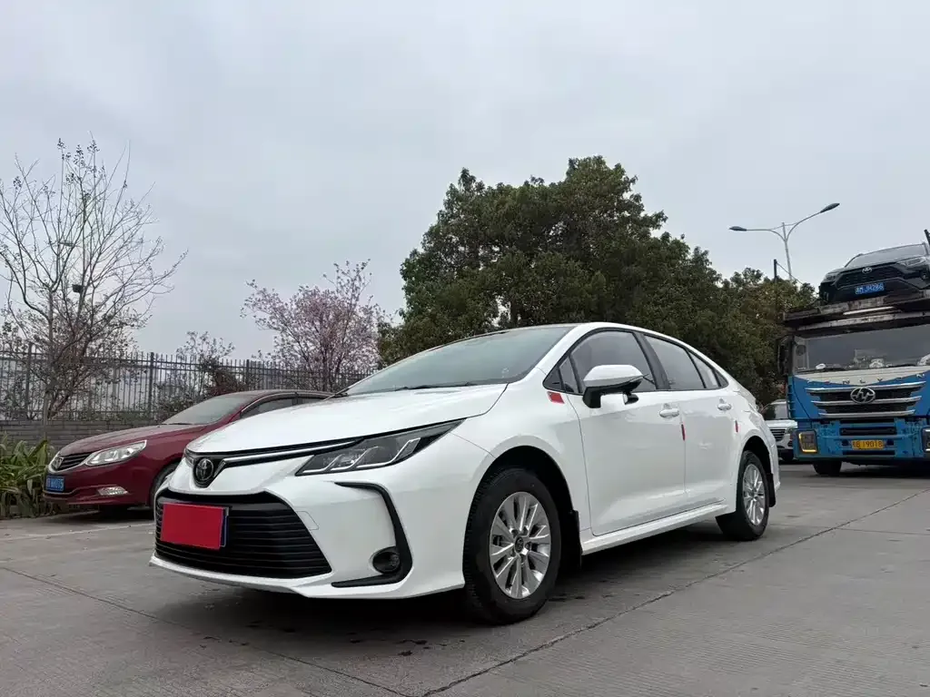 Toyota Corolla 2024 из CN, фото 5