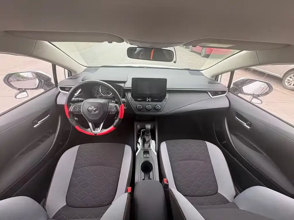 Toyota Corolla 2024 из CN, фото 8