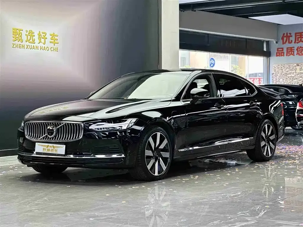 Volvo S90 PHEV — фото 1